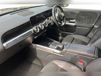 Used Mercedes-Benz GLB 2023 for sale - 75742959: Photo