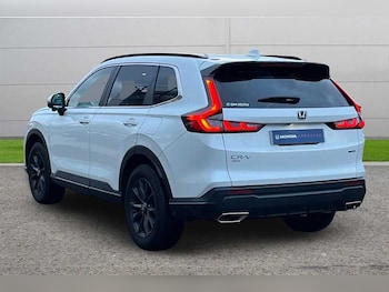 Used Honda CR-V 2024 for sale - 77164300: Photo