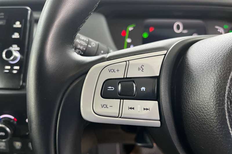 Used Honda Jazz 2024 for sale - 76593866: Photo 17