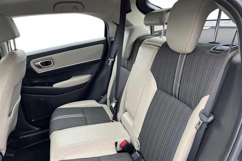 Used Honda HR-V 2022 for sale - 76593813: Photo 8