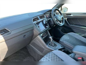 Used Volkswagen Tiguan  for sale - 75648797: Photo