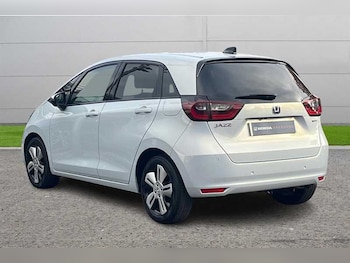 Used Honda Jazz 2021 for sale - 76140679: Photo