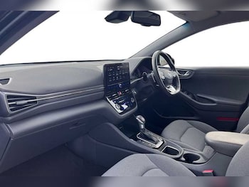 Used Hyundai IONIQ 2022 for sale - 76648305: Photo