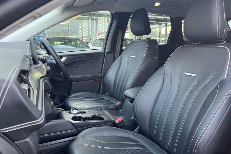 Used Ford Kuga 2022 for sale - 77043205: Photo 32