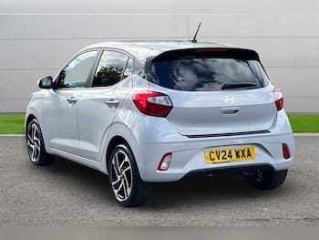 Used Hyundai i10 2024 for sale - 79795966: Photo