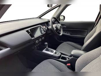 Used Honda Jazz 2023 for sale - 77979165: Photo