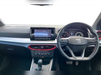 Used SEAT Arona 2023 for sale - 77698430: Photo