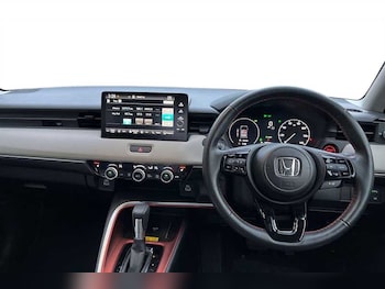 Used Honda HR-V 2024 for sale - 77043194: Photo