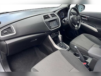 Used Suzuki SX4 S-Cross 2015 for sale - 78377784: Photo