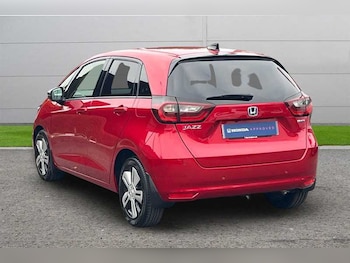 Used Honda Jazz 2021 for sale - 76140524: Photo