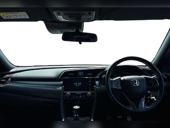 Used Honda Civic 2018 for sale - 79095082: Photo