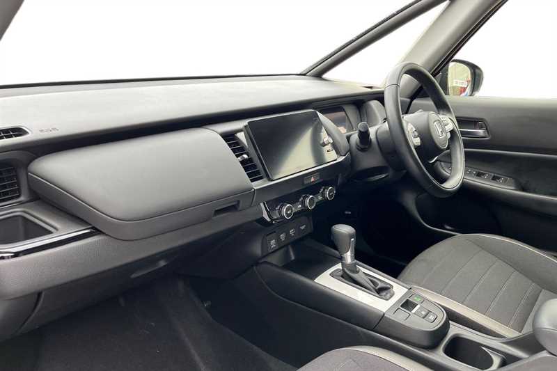 Used Honda Jazz 2023 for sale - 76286520: Photo 2