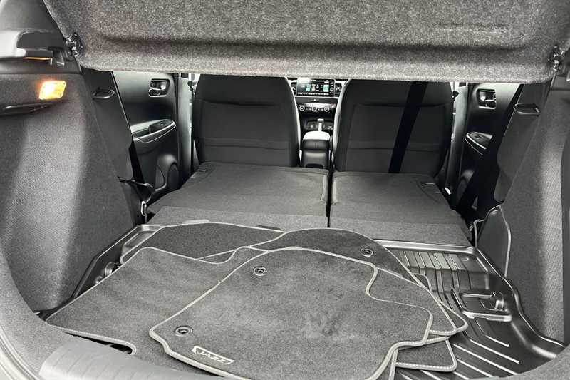 Used Honda Jazz 2023 for sale - 76286520: Photo 24