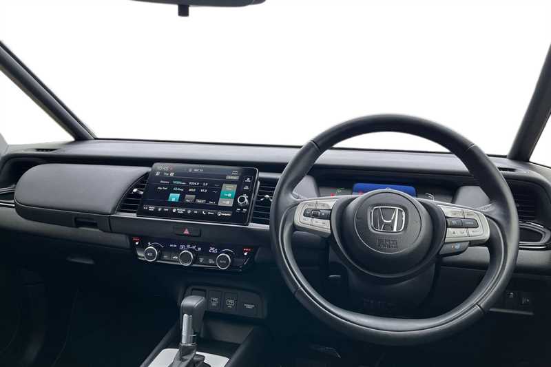 Used Honda Jazz 2023 for sale - 76286520: Photo 4