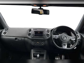 Used Volkswagen Tiguan 2016 for sale - 78685854: Photo