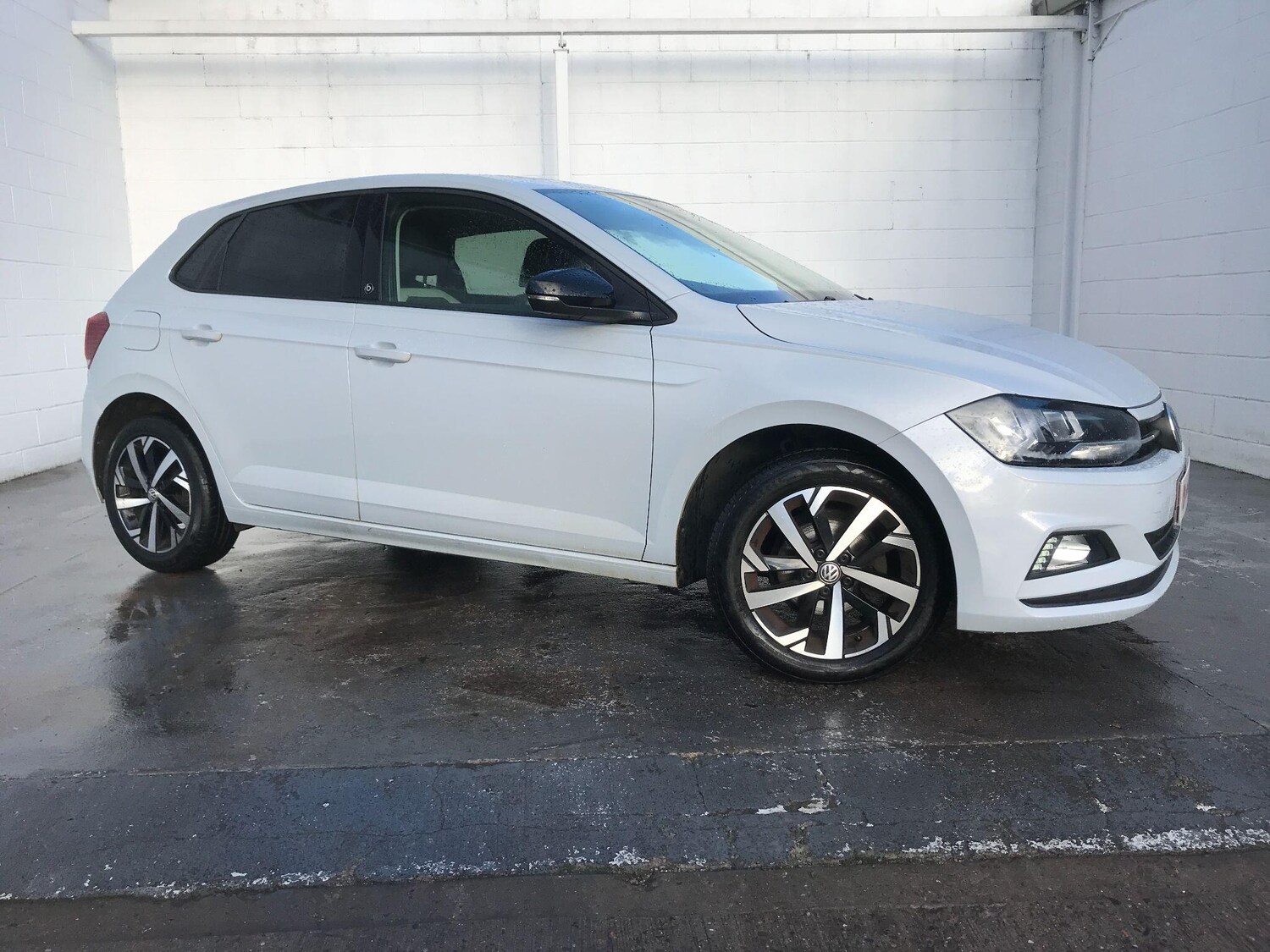 Used Volkswagen Polo 2018 for sale - 77195696: Photo 9