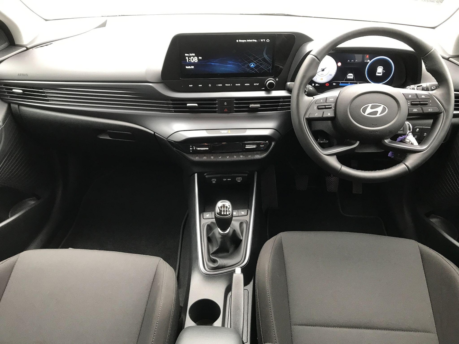 Used Hyundai i20 2025 for sale - 78005336: Photo 2