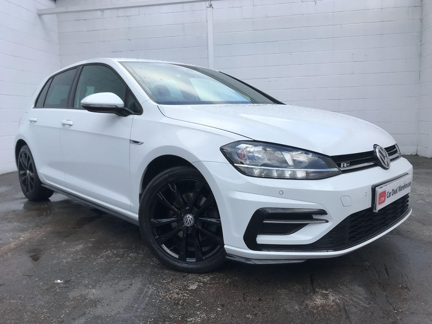 Used Volkswagen Golf 2019 for sale - 76673599: Photo 1