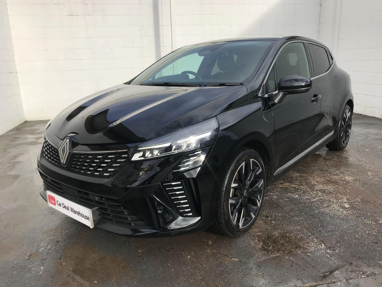 Used Renault Clio 2025 for sale - 77501711: Photo 4