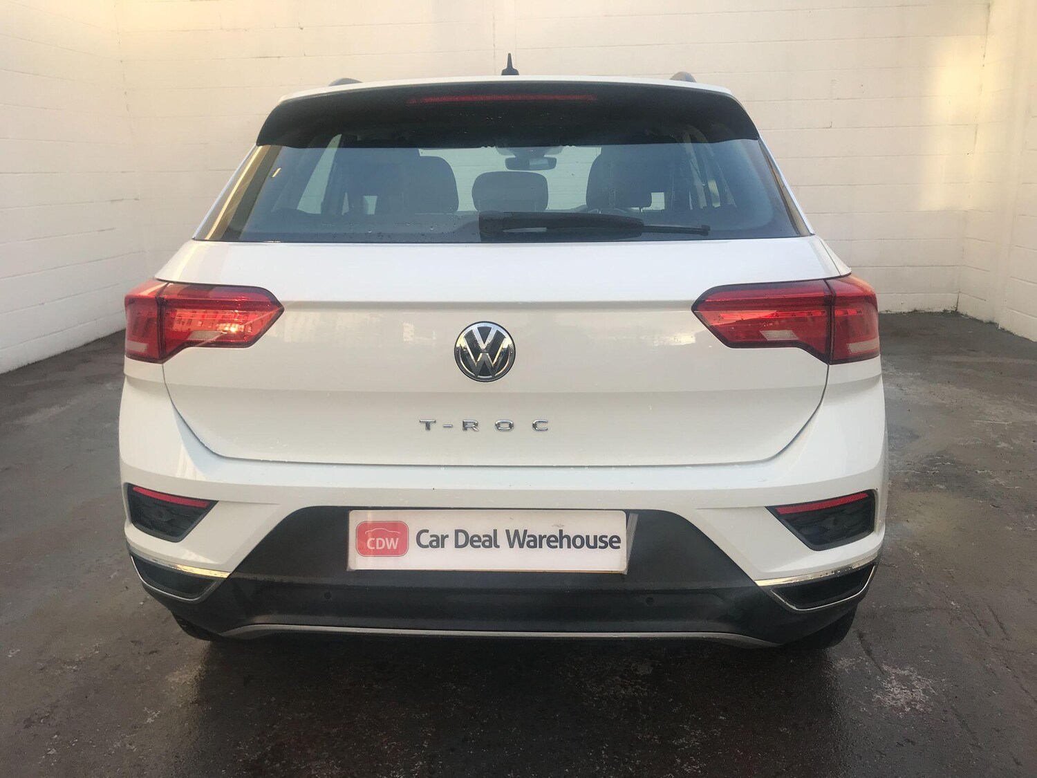 Used Volkswagen T-Roc 2018 for sale - 76762275: Photo 10
