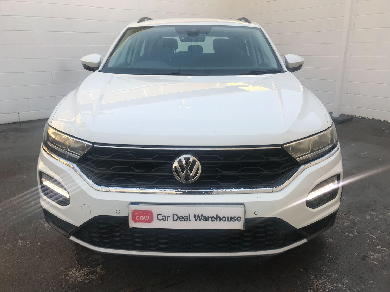 Used Volkswagen T-Roc 2018 for sale - 76762275: Photo 3