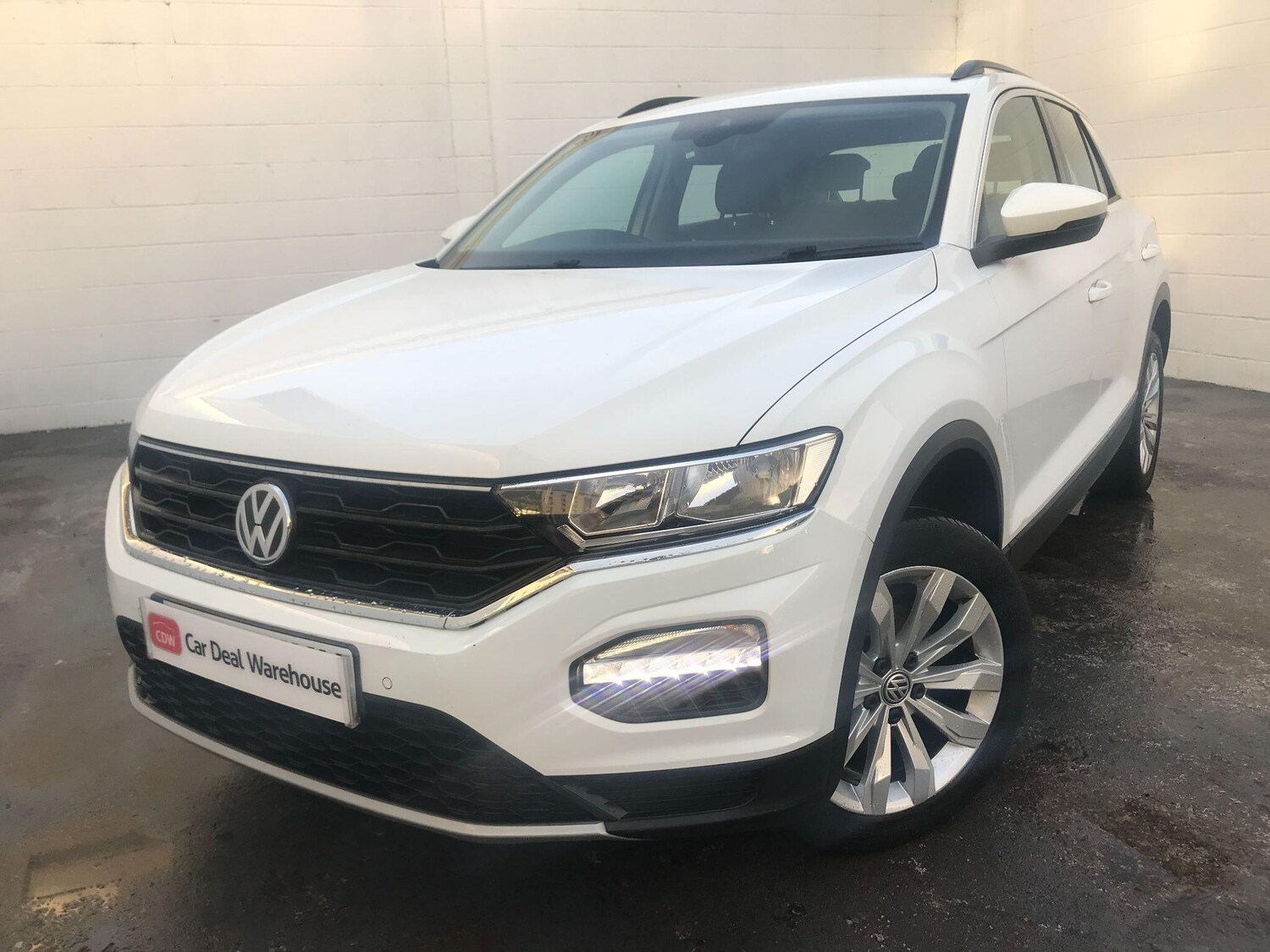 Used Volkswagen T-Roc 2018 for sale - 76762275: Photo 4