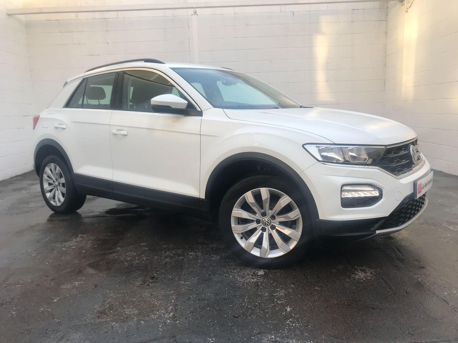 Used Volkswagen T-Roc 2018 for sale - 76762275: Photo 7