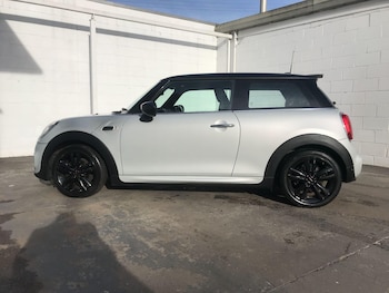 Used MINI Hatch 2020 for sale - 77603641: Photo