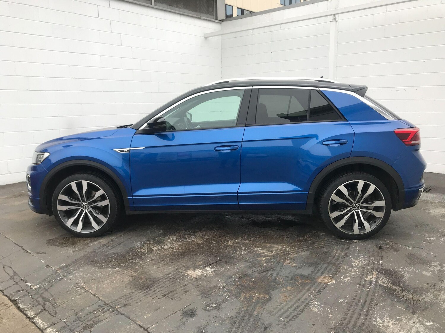 Used Volkswagen T-Roc 2022 for sale - 76675289: Photo 9