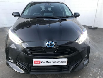 Used Toyota Yaris 2022 for sale - 76693275: Photo