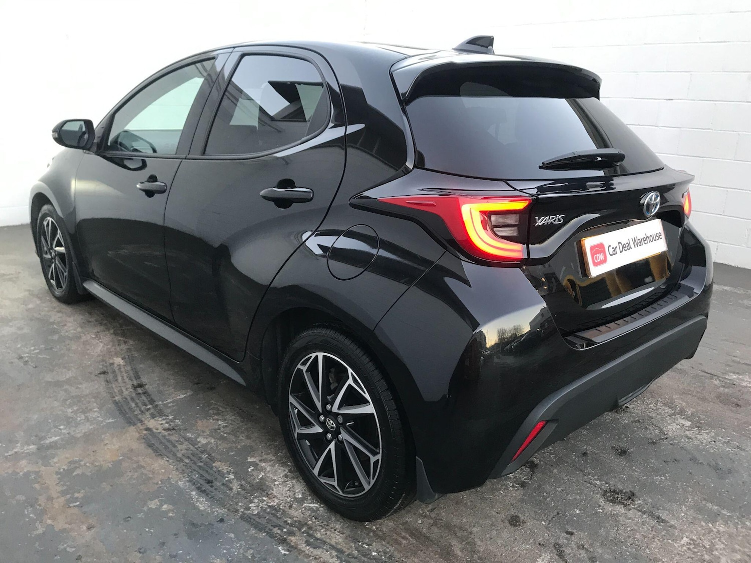 Used Toyota Yaris 2022 for sale - 76693275: Photo 4
