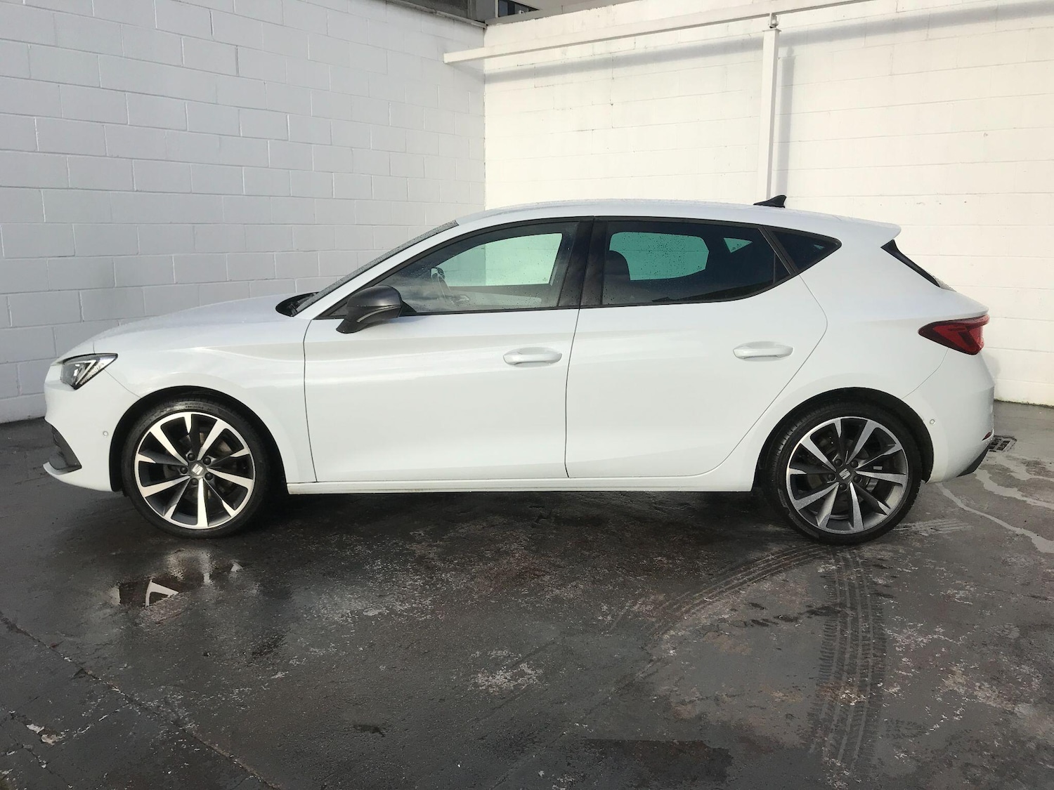 Used SEAT Leon 2021 for sale - 76807358: Photo 10