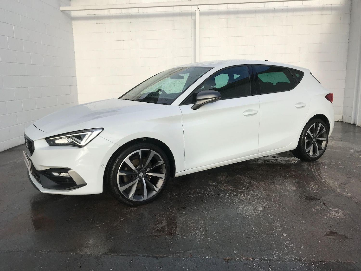 Used SEAT Leon 2021 for sale - 76807358: Photo 9