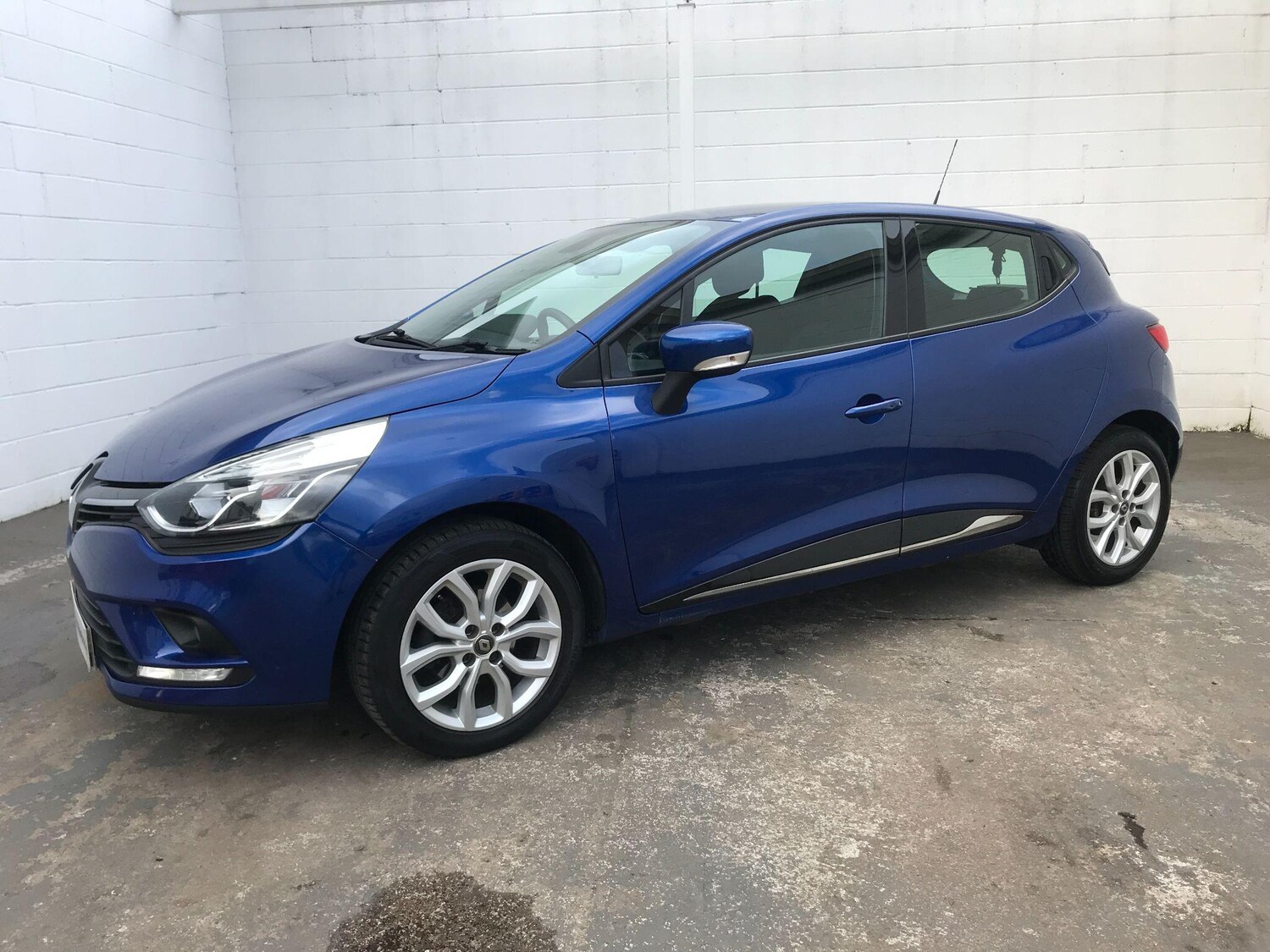 Used Renault Clio 2018 for sale - 78190231: Photo 8
