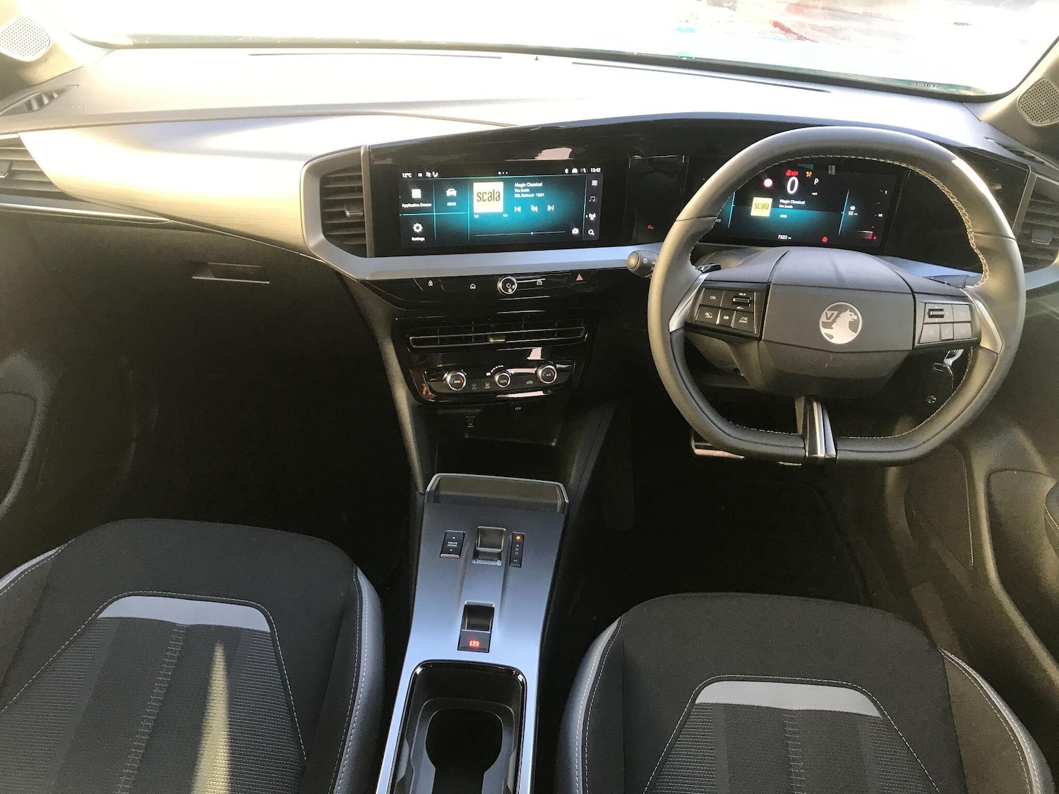 Used Vauxhall Mokka 2025 for sale - 76945833: Photo 3