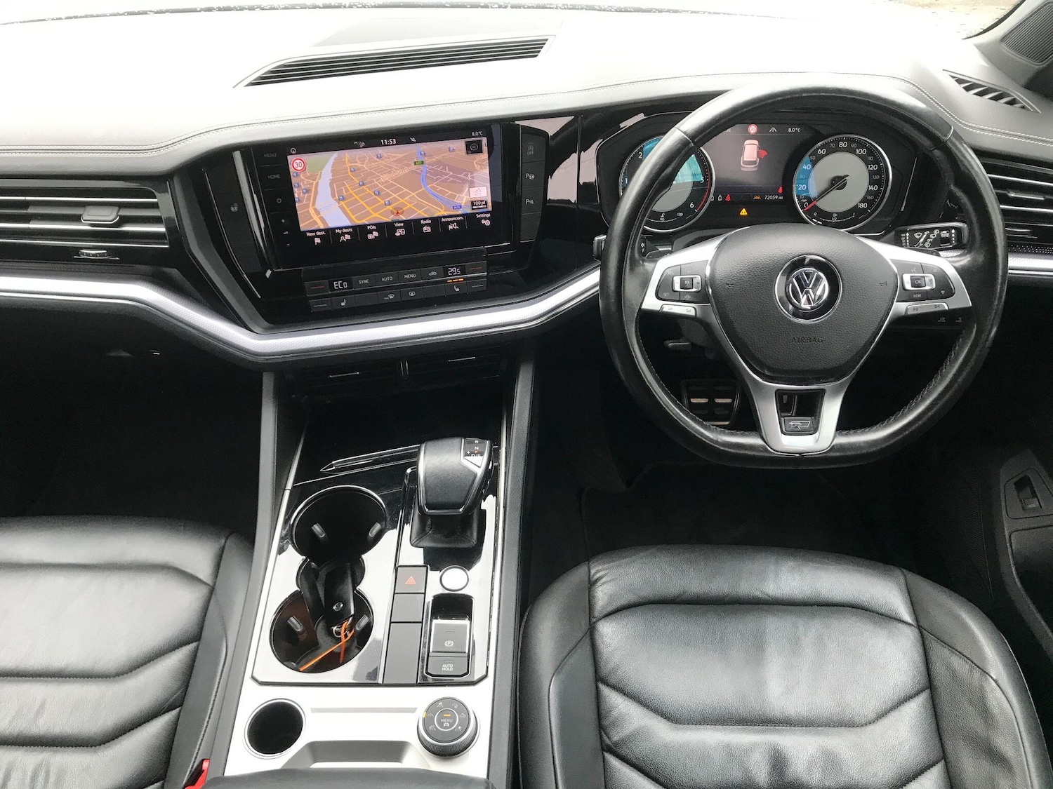 Used Volkswagen Touareg 2019 for sale - 77516418: Photo 2