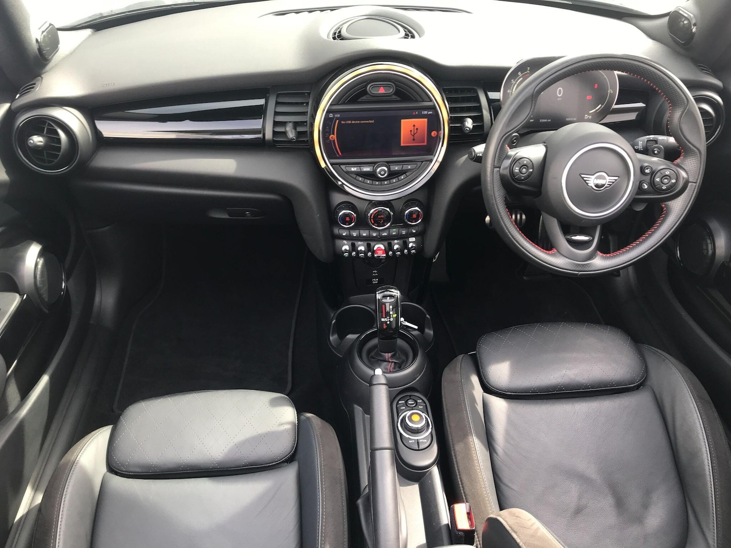 Used MINI Convertible 2021 for sale - 78206897: Photo 2