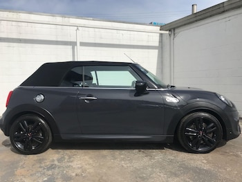 Used MINI Convertible 2021 for sale - 78206897: Photo