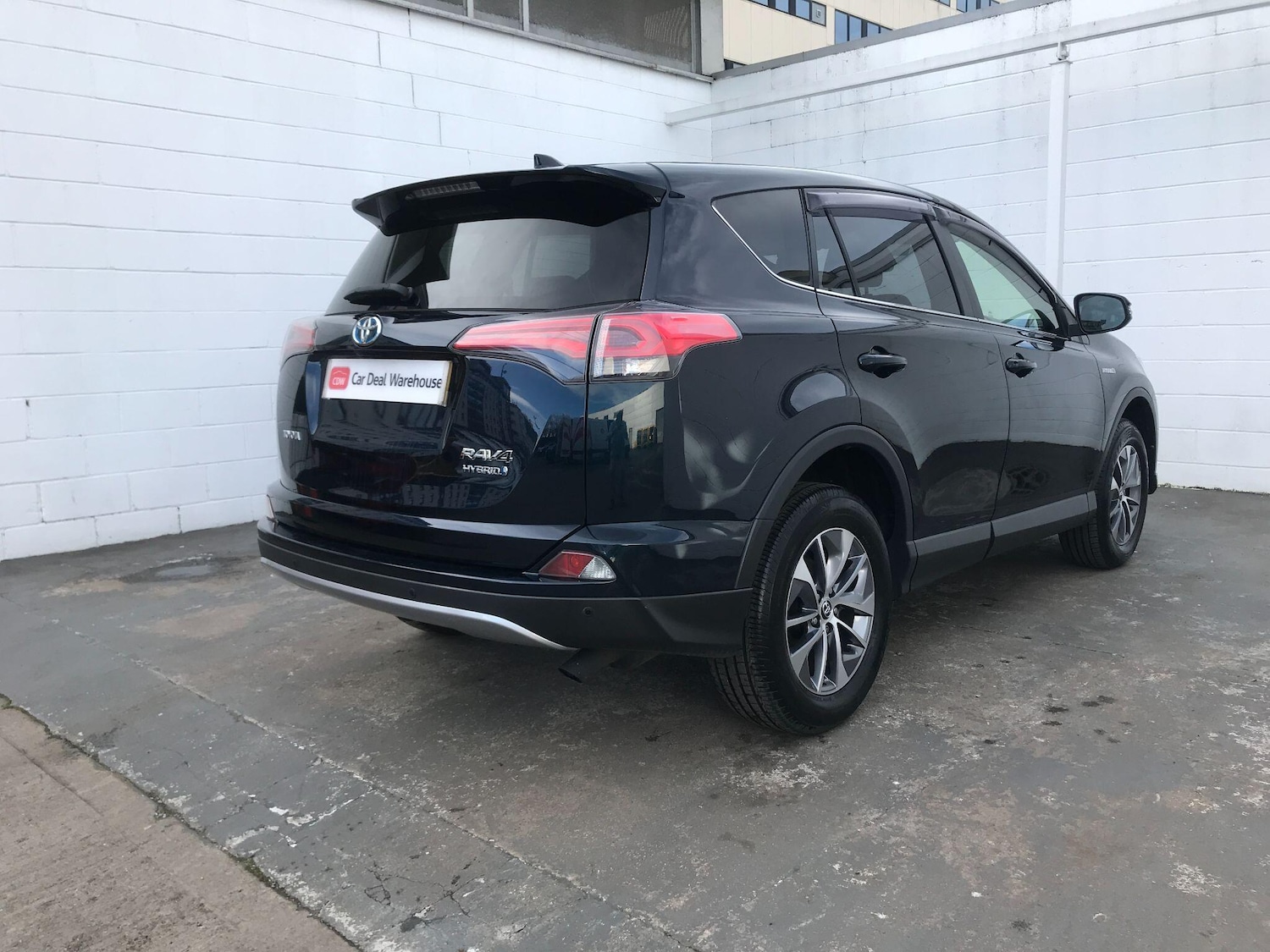 Used Toyota RAV4 2018 for sale - 78151925: Photo 10