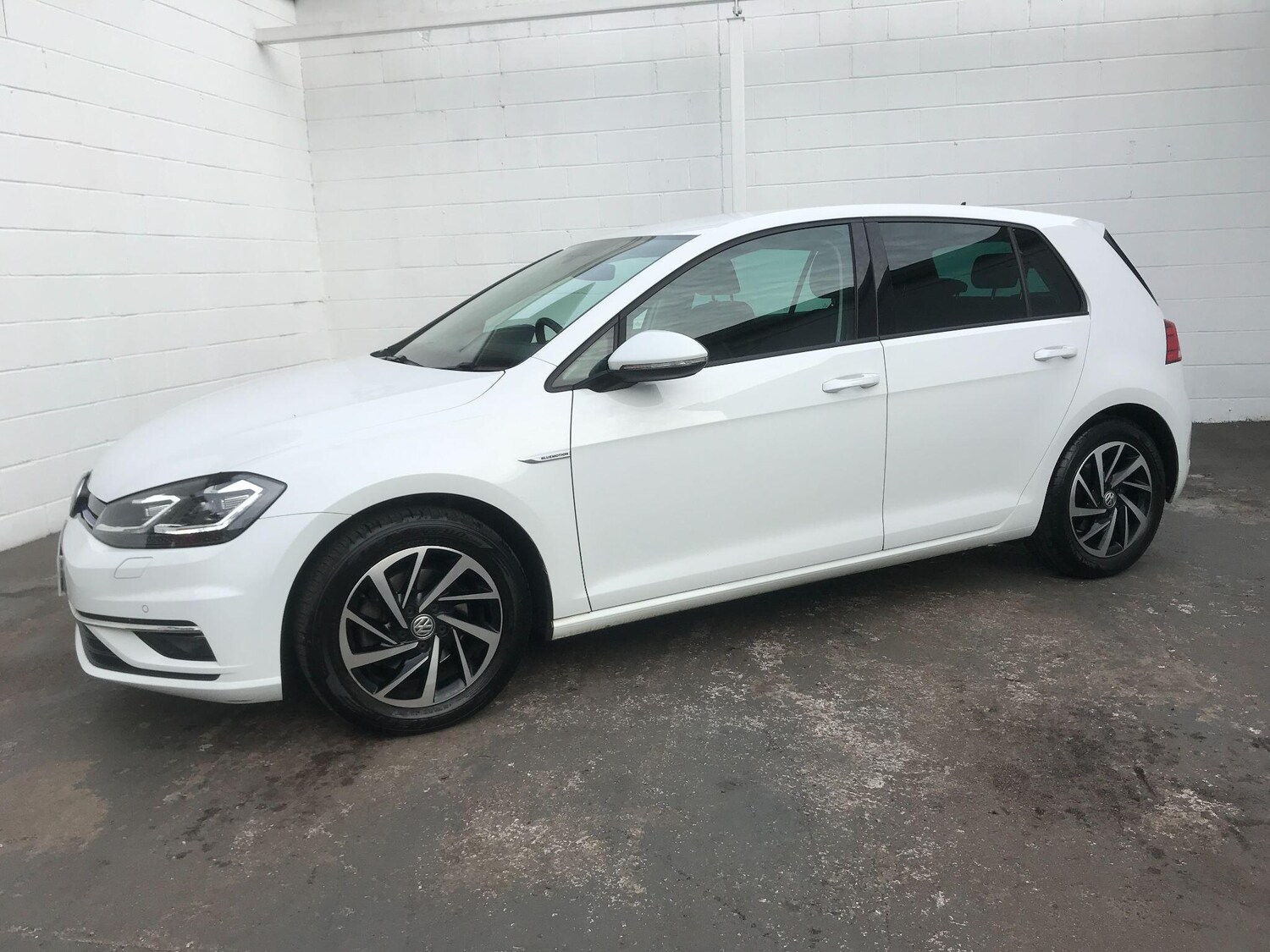 Used Volkswagen Golf 2019 for sale - 76673897: Photo 9