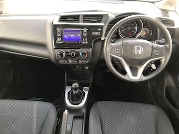 Used Honda Jazz 2018 for sale - 76637553: Photo