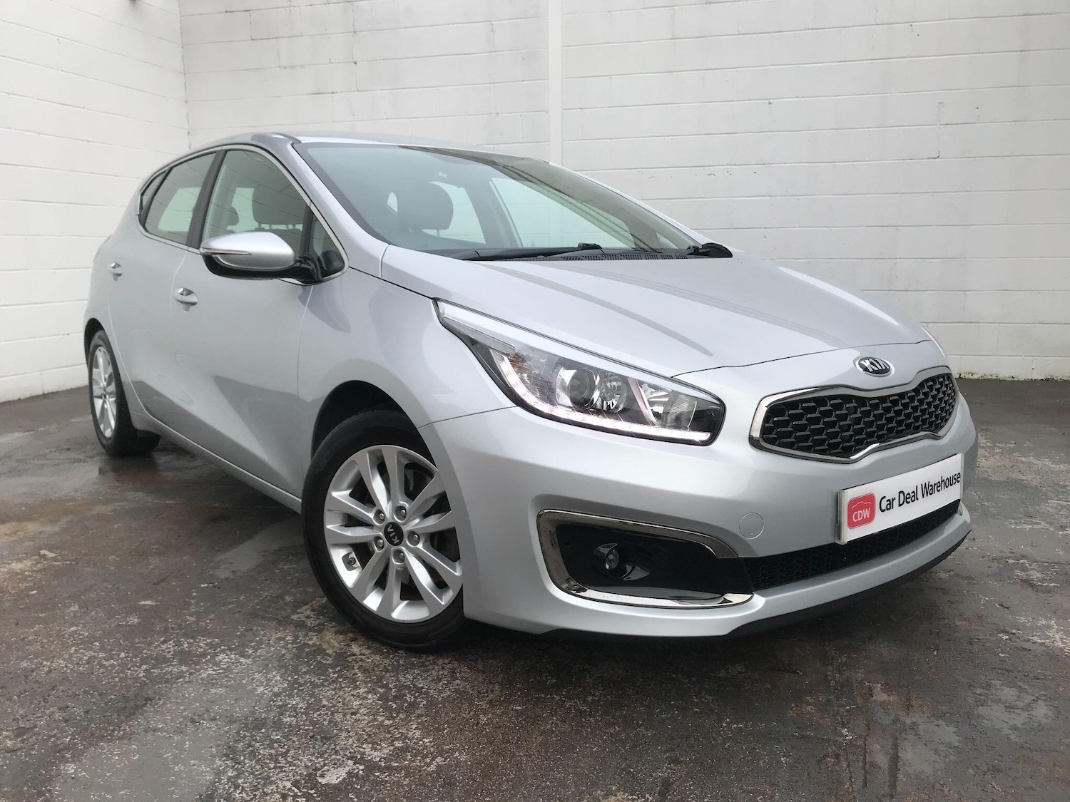 Used Kia Ceed 2017 for sale - 77336520: Photo 1