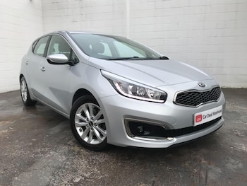 Used Kia Ceed 2017 for sale - 77336520: Photo