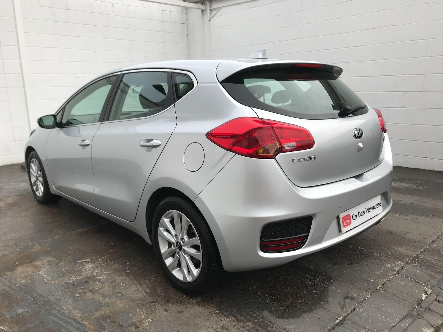 Used Kia Ceed 2017 for sale - 77336520: Photo 6