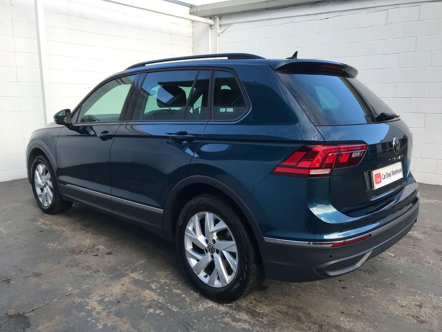 Used Volkswagen Tiguan 2022 for sale - 76675408: Photo 5