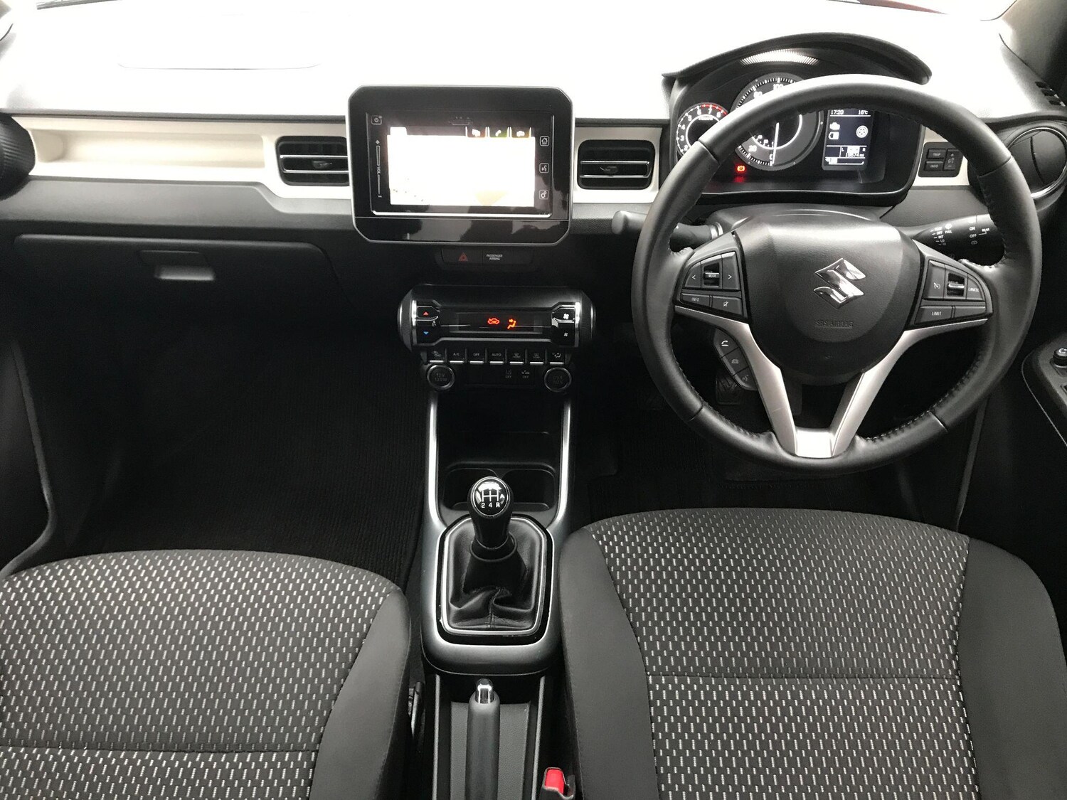 Used Suzuki Ignis 2021 for sale - 76680785: Photo 2