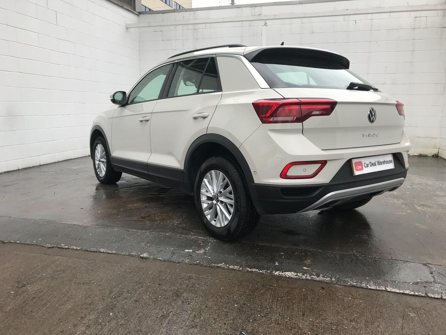 Used Volkswagen T-Roc 2022 for sale - 77872029: Photo 3
