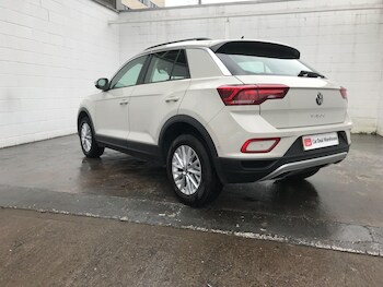 Used Volkswagen T-Roc 2022 for sale - 77872029: Photo