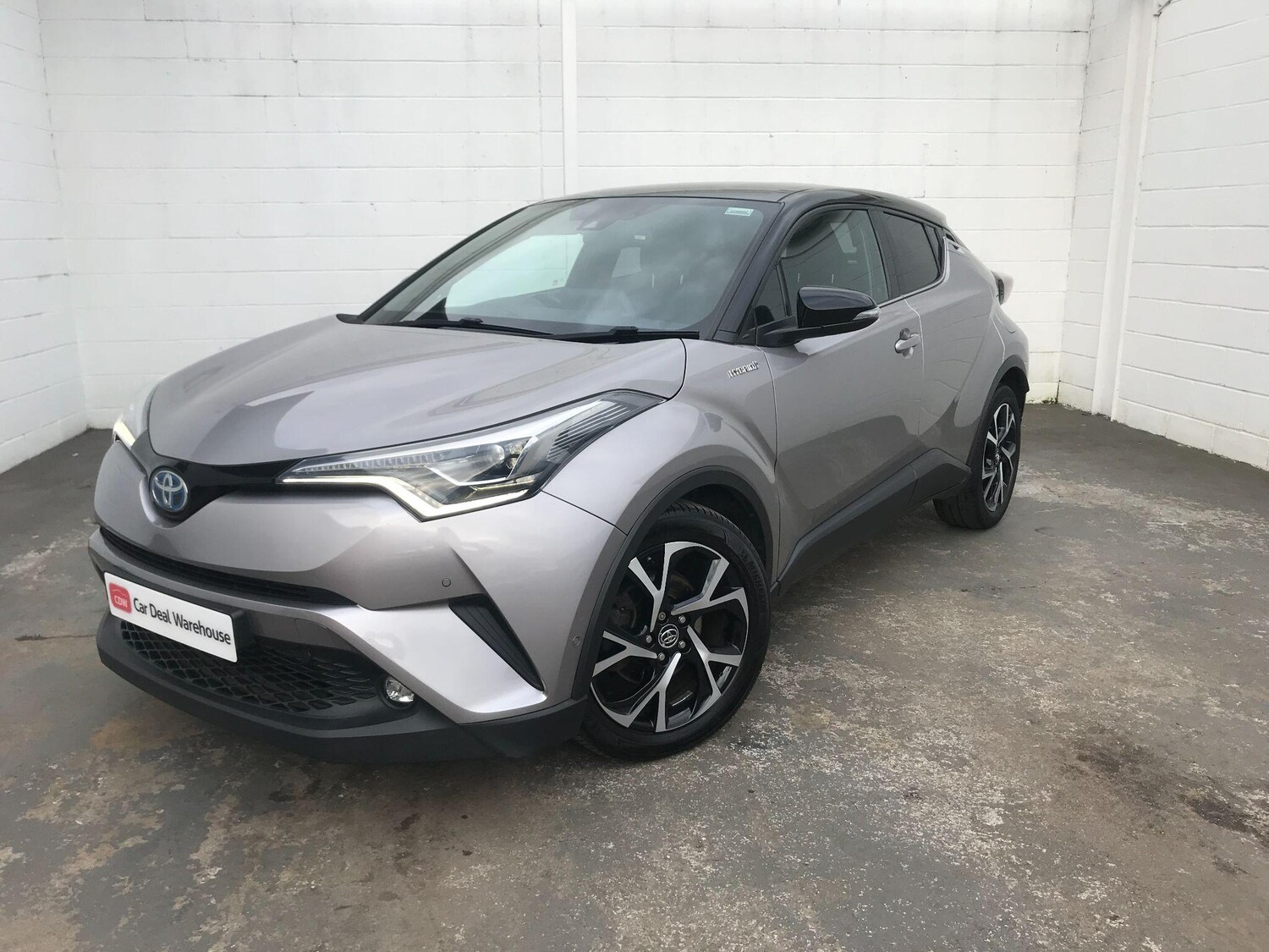 Used Toyota C-HR 2017 for sale - 77431630: Photo 4