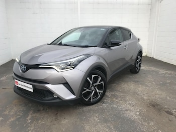 Used Toyota C-HR 2017 for sale - 77431630: Photo